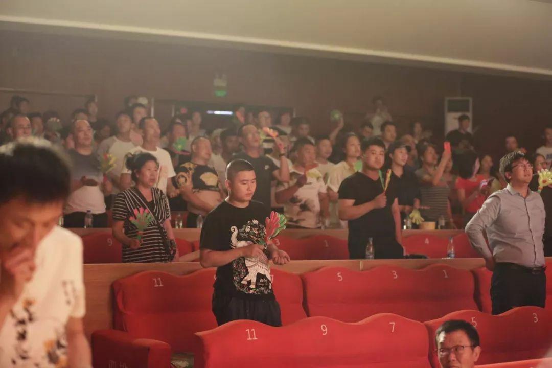 有八个儿子的萧衍，为何被困台城时没有个一儿子前去救他？游戏画面