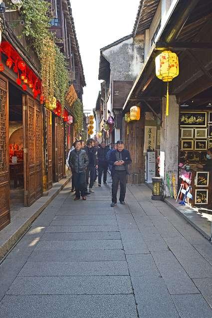 小镇惊魂
